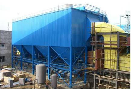華康環保為合肥冶煉廠家安裝的除塵器