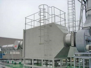 華康中天為化工塑料廠生產的廢氣活性炭吸附裝置